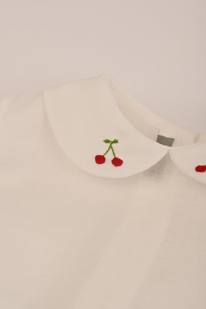 camicetta con ciliege ricamate  DIVINI