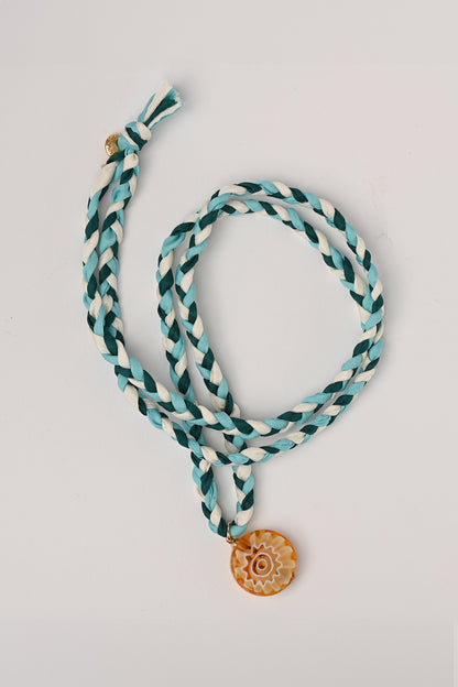 Collana con cordino in seta Bacaressa Amourrina