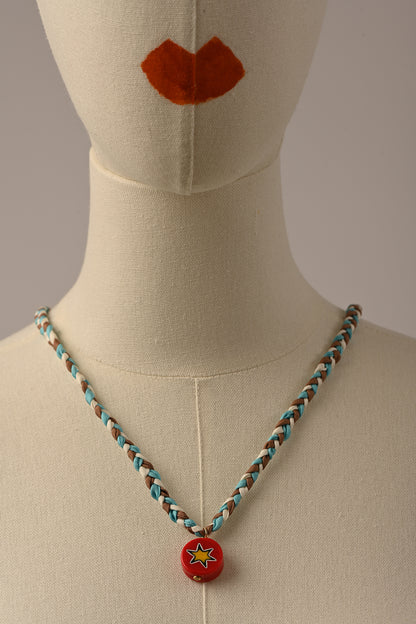 Collana con cordino in seta Bacaressa Amourrina