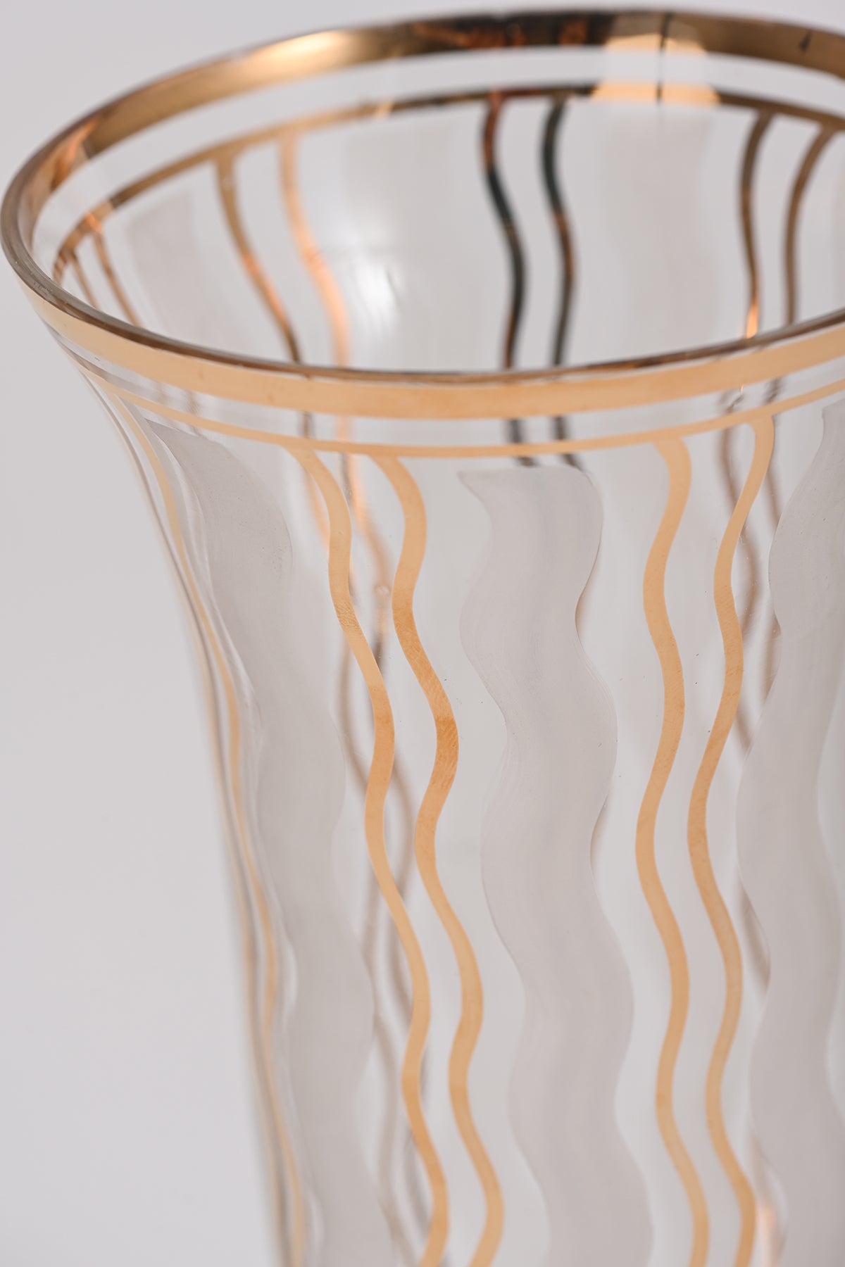 Vaso in vetro con motivo onde Teresa Cercava