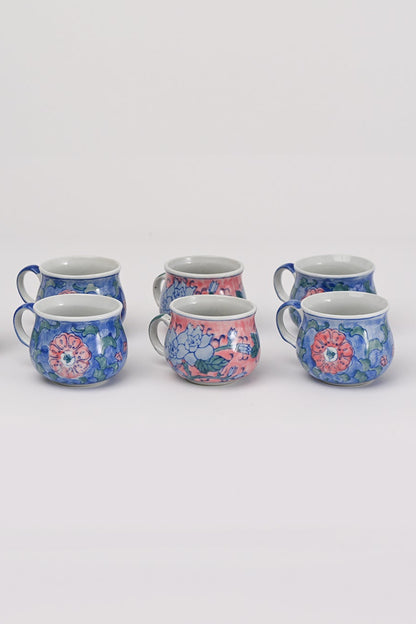 Tazze con design floreale dipinto a mano Teresa Cercava