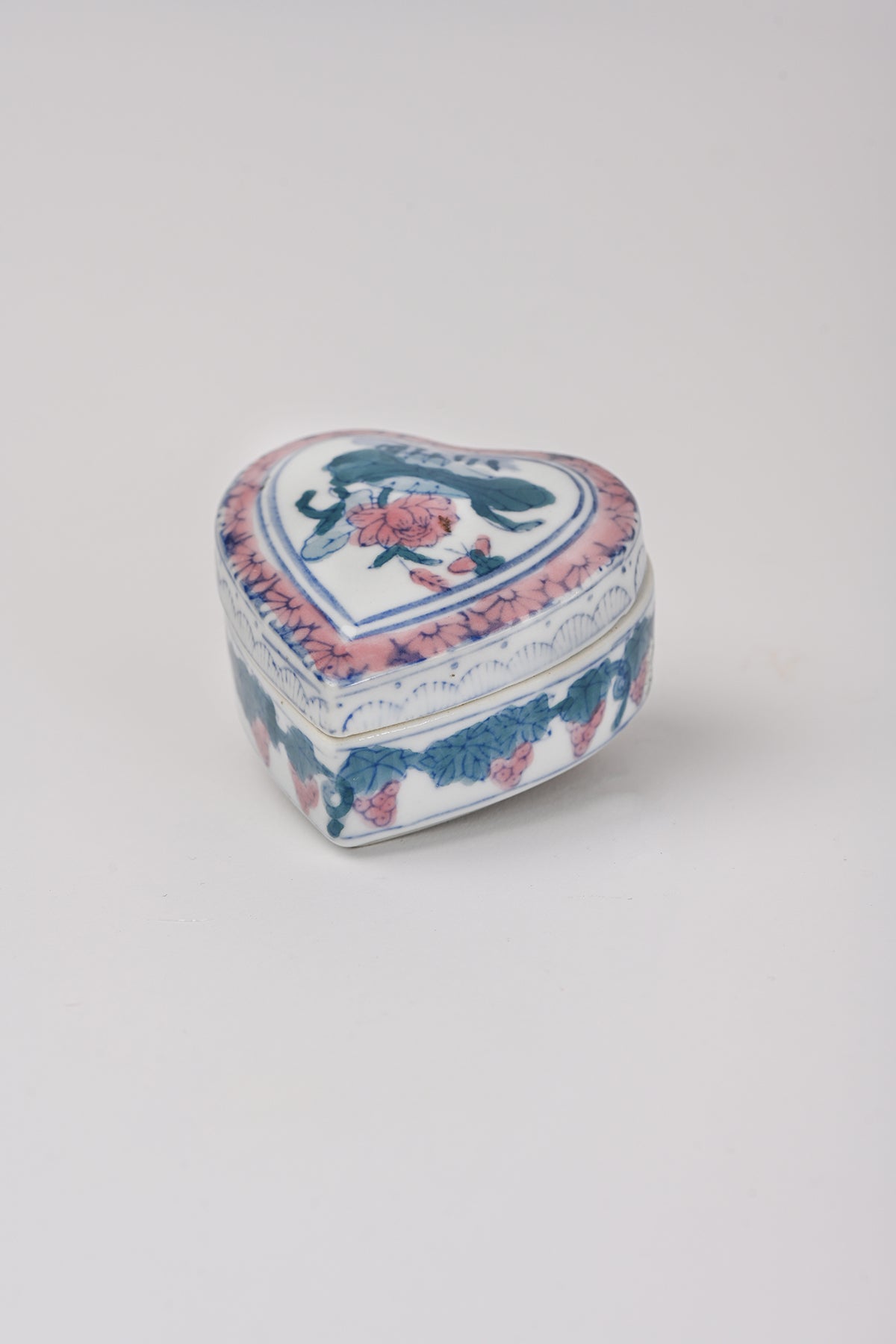 Portagioie cuore in ceramica