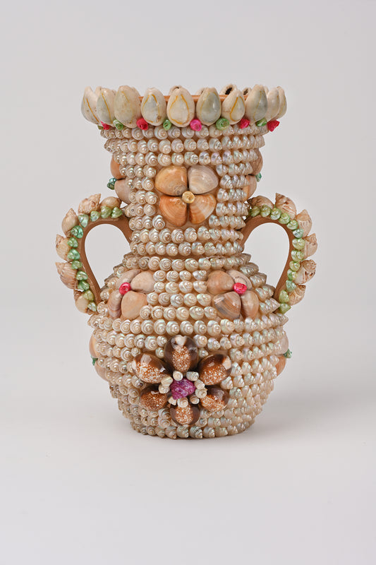 Vaso rivestito di conchiglie Teresa Cercava