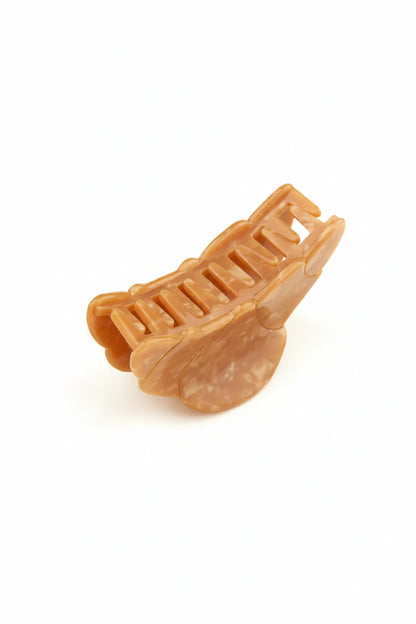 Croissant hair claw