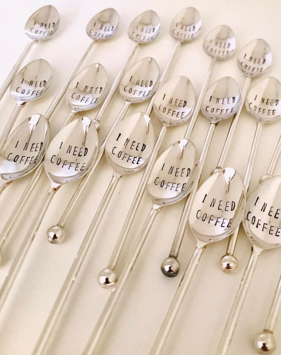 Cucchiaino incisione “I Need Coffee”