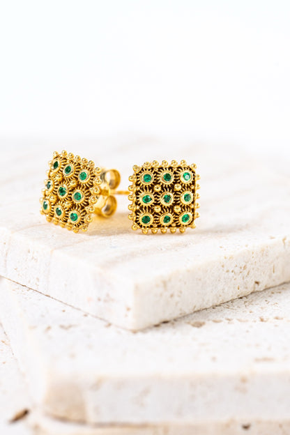 Orecchini Nido D’ape Dorato con Smeraldi HOROS