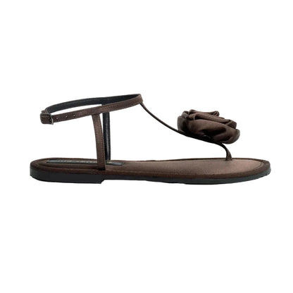 Ortigia flat sandal