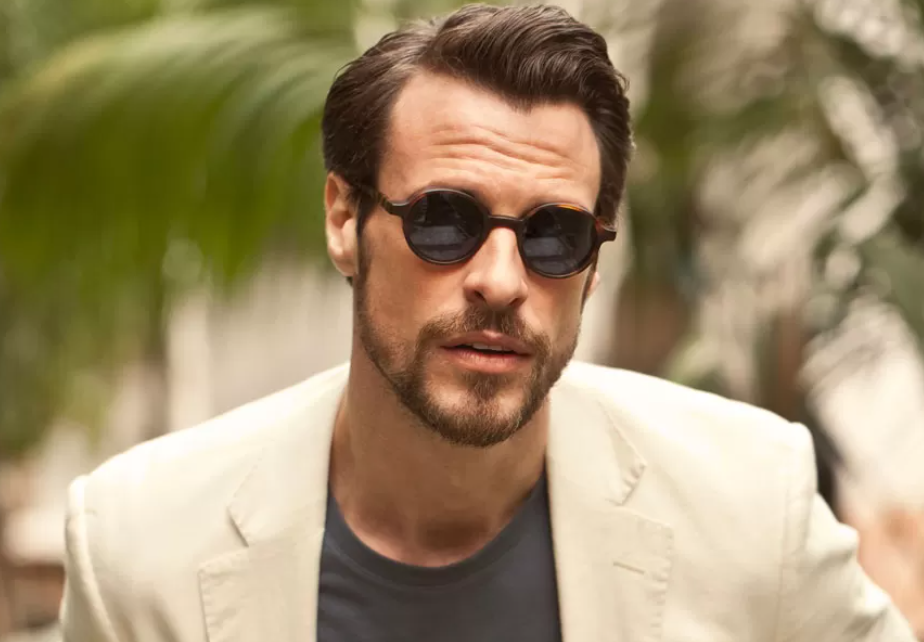 Reunion Metal Explorer Black L.G.R