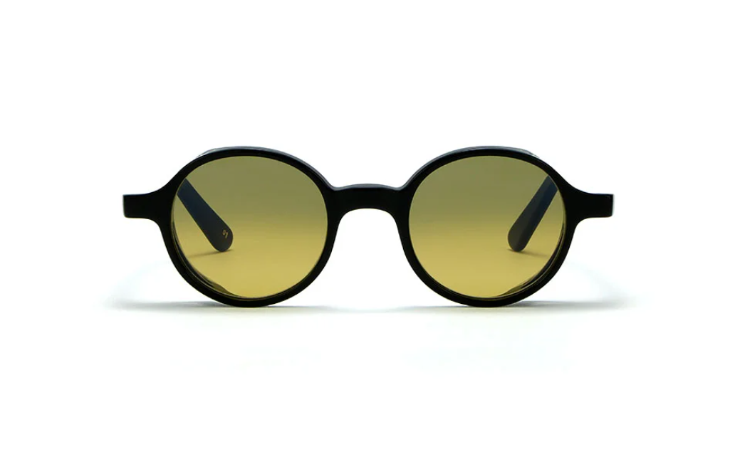 Reunion Explore Black L.G.R